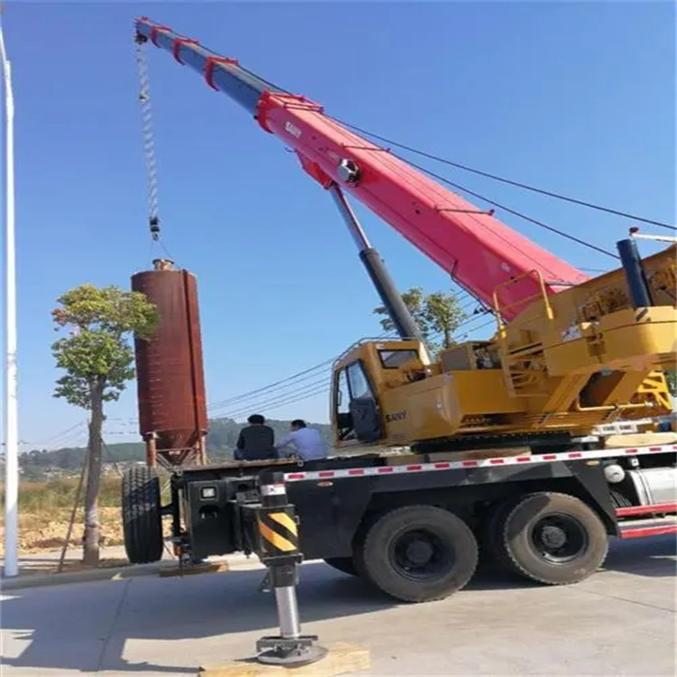 古田县吊车租赁作业时的保养和维护